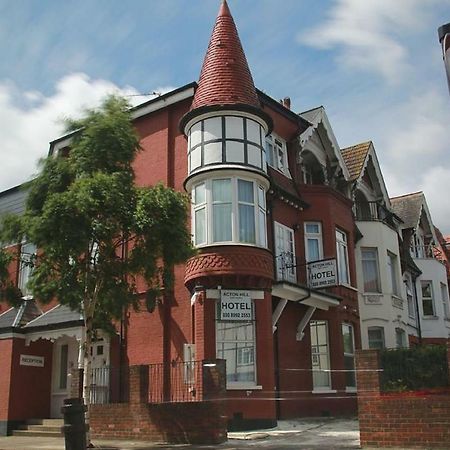 Acton Hill Hotel Ealing Eksteriør billede
