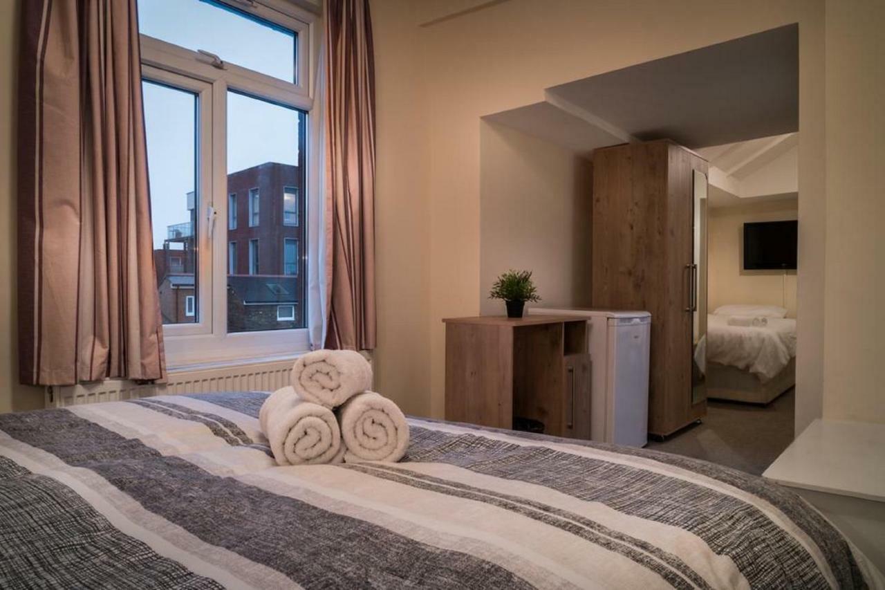 Acton Hill Hotel Ealing Eksteriør billede