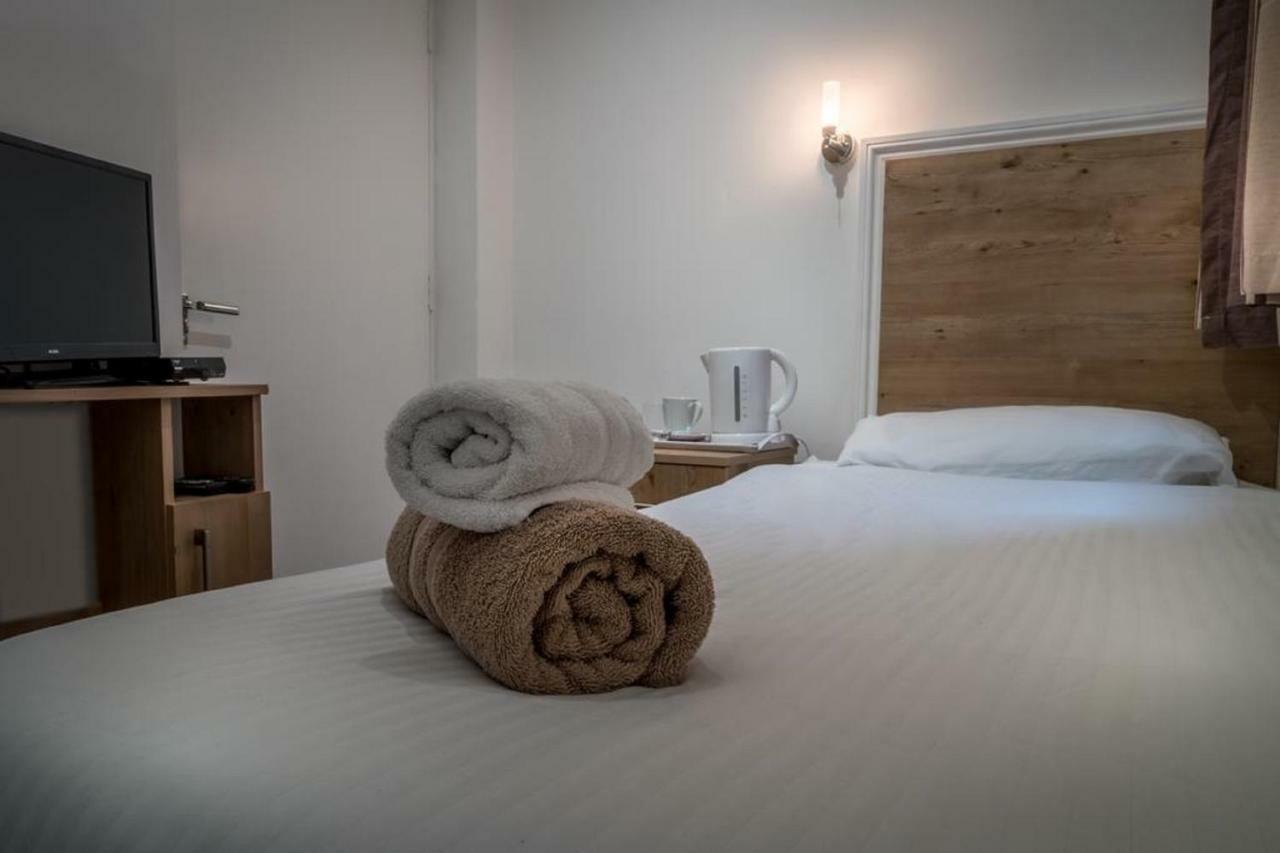 Acton Hill Hotel Ealing Eksteriør billede
